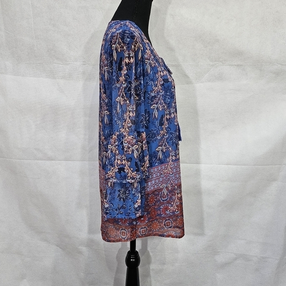 Reba Floral Tiered Sheer Ruffle Sleeve Blouse 97% Polyester 3% Spandex Size M - Picture 5 of 8